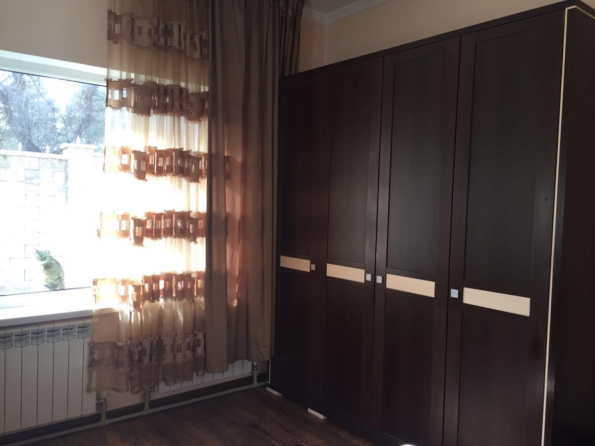Almaty Backpackers Hostel Kültér fotó